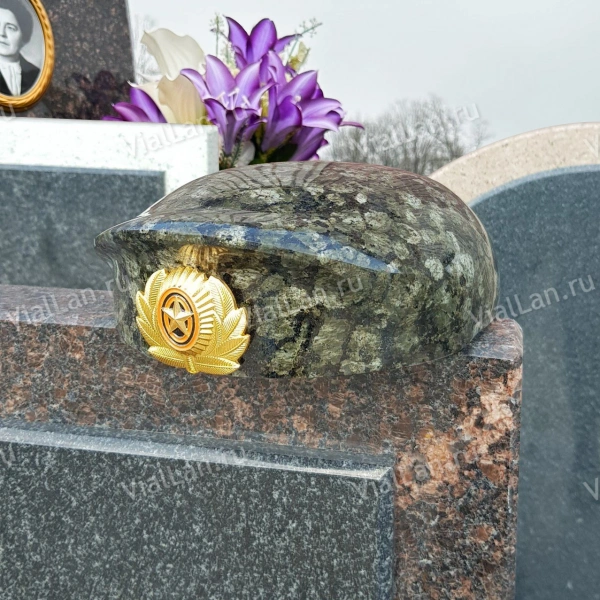 Берет (22*19*8, гранит Балтик Грин, 1718) арт:738
